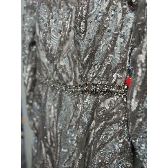 Mac Duggal size 4 Embroidered & Embellished Long Sleeve Tulle Ballgown $798 - Picture 9 of 16